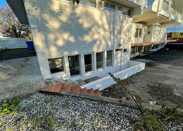 Cozy Centrally Located Apartment In Reykjavik