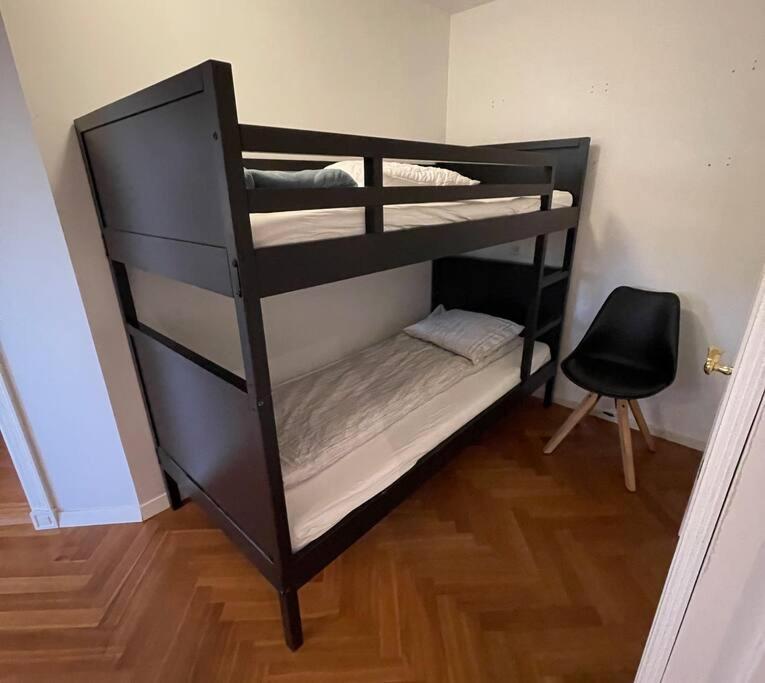 Cozy Centrally Located In * Reykjavík